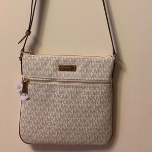 Michael Kors Vanilla LG Flat Crossbody